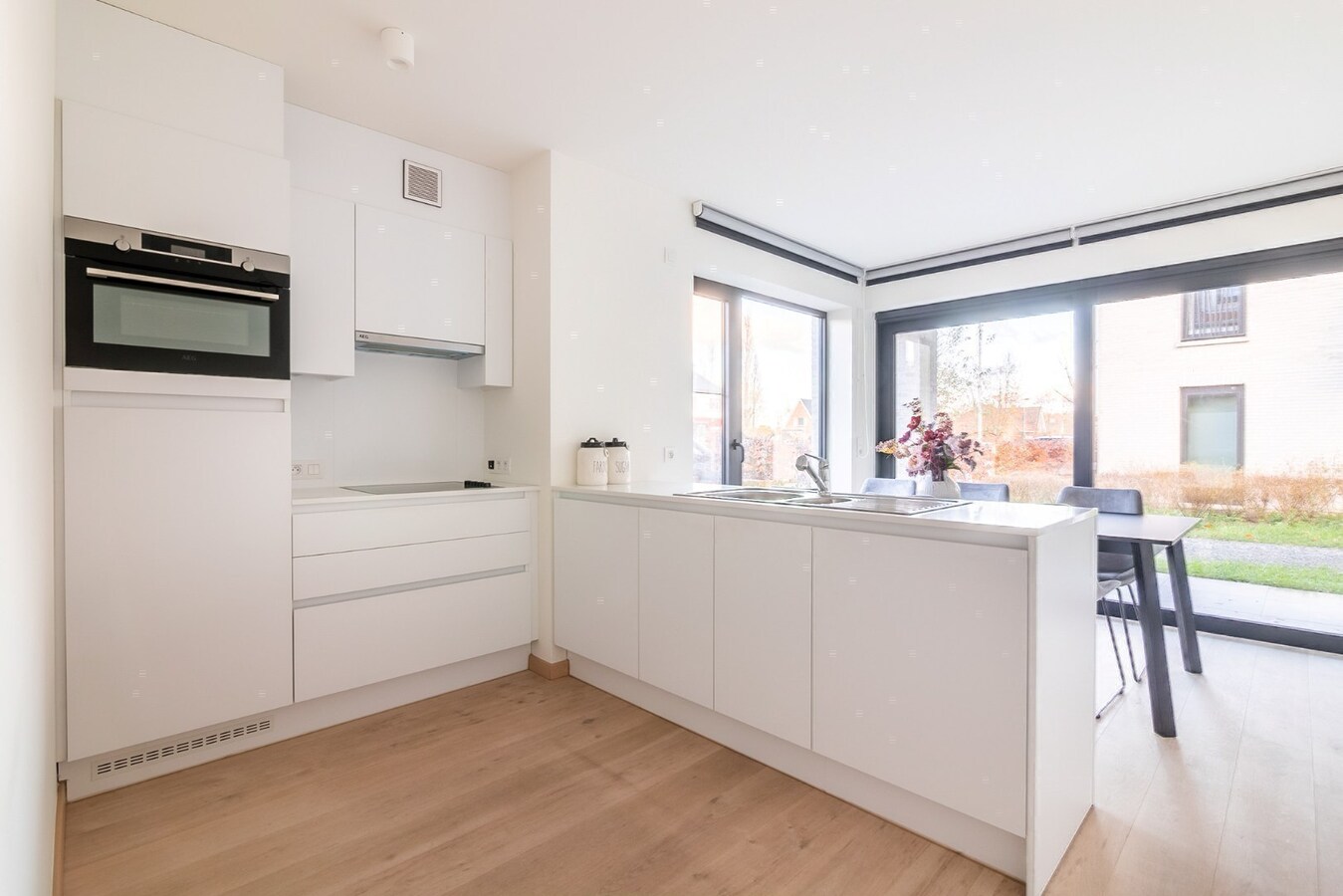 Zorgeloos wonen in stijl: instapklare serviceflat in Residentie Stuyvenberg 