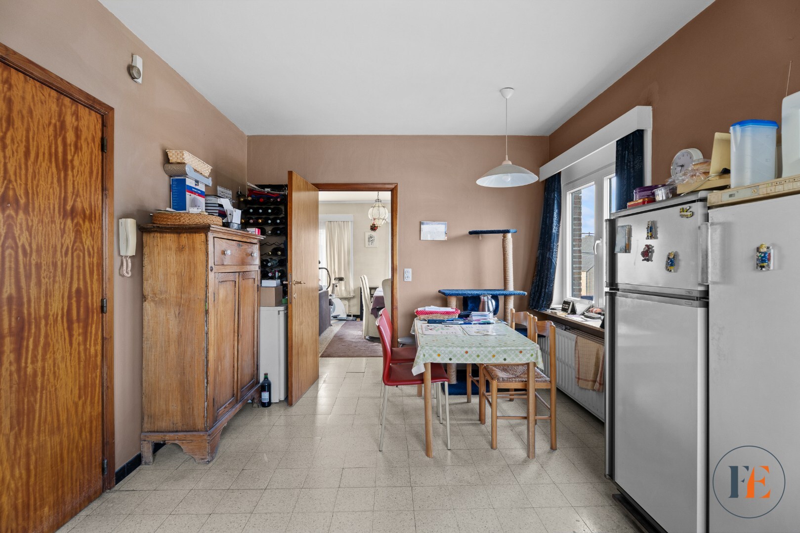 Appartement (135m²) met privatieve tuin(175m²) en garage 