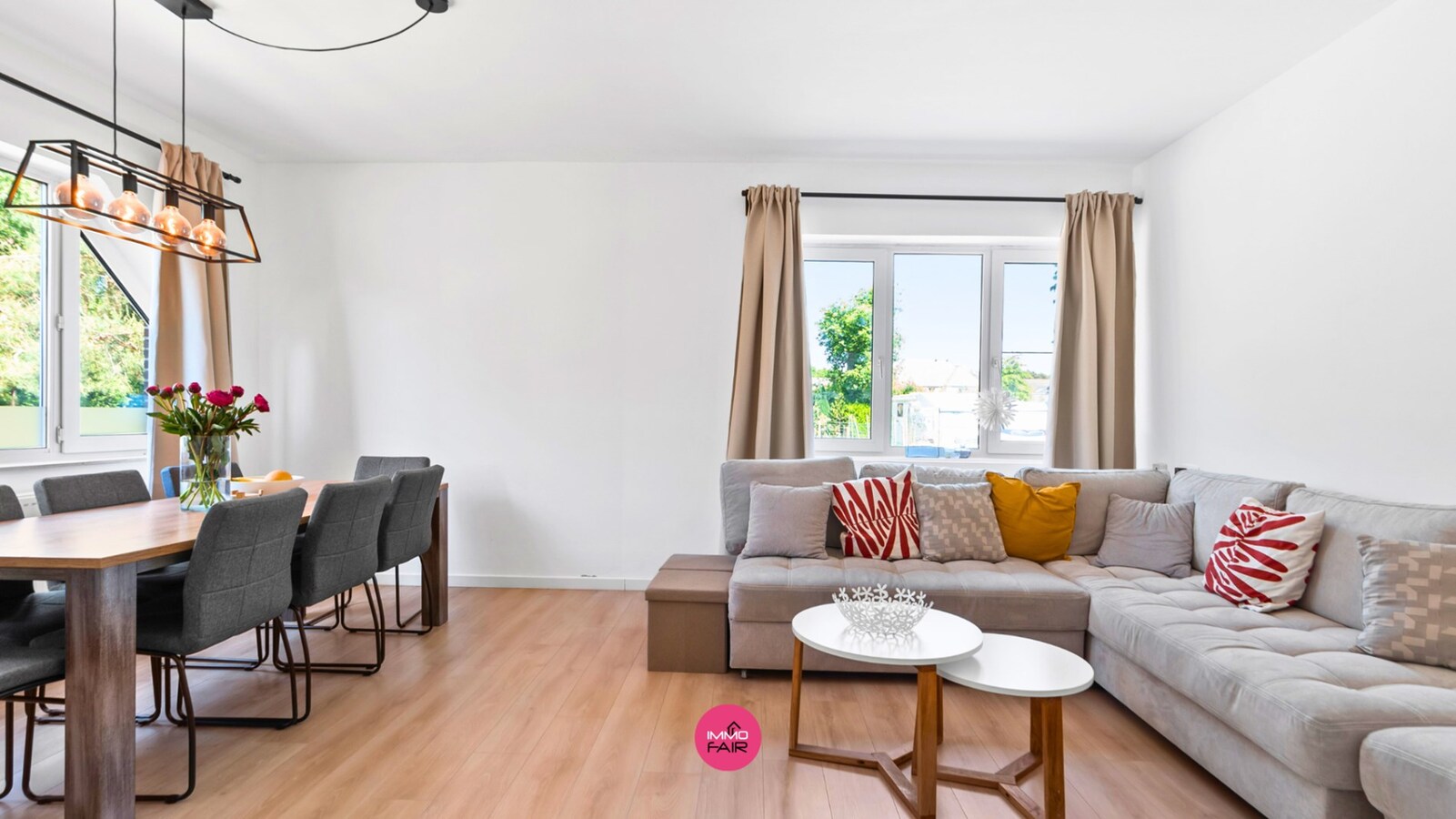 Instapklaar, gelijkvloers appartement met 2 slaapkamers 