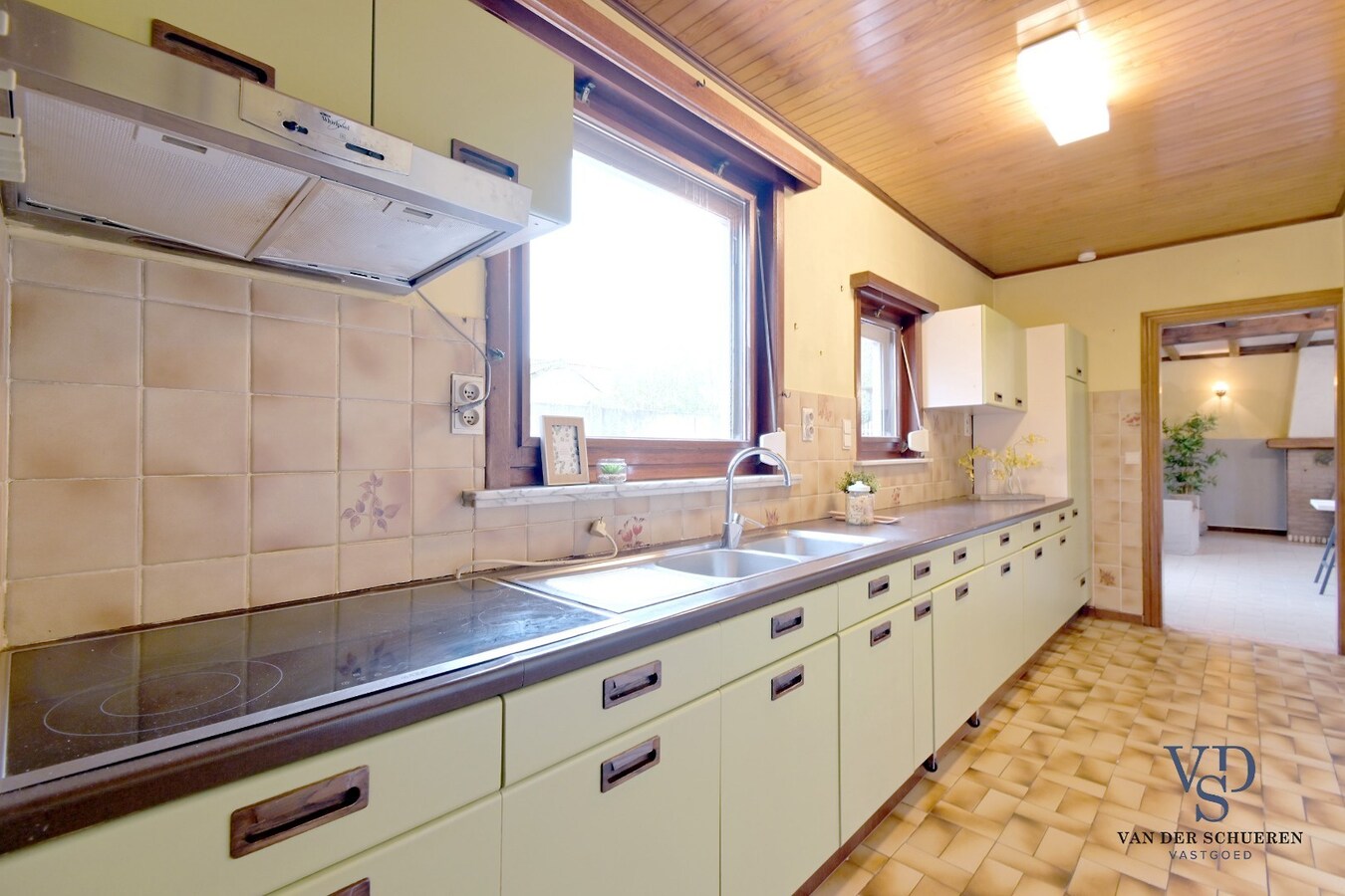 Te renoveren woning met centrale ligging 