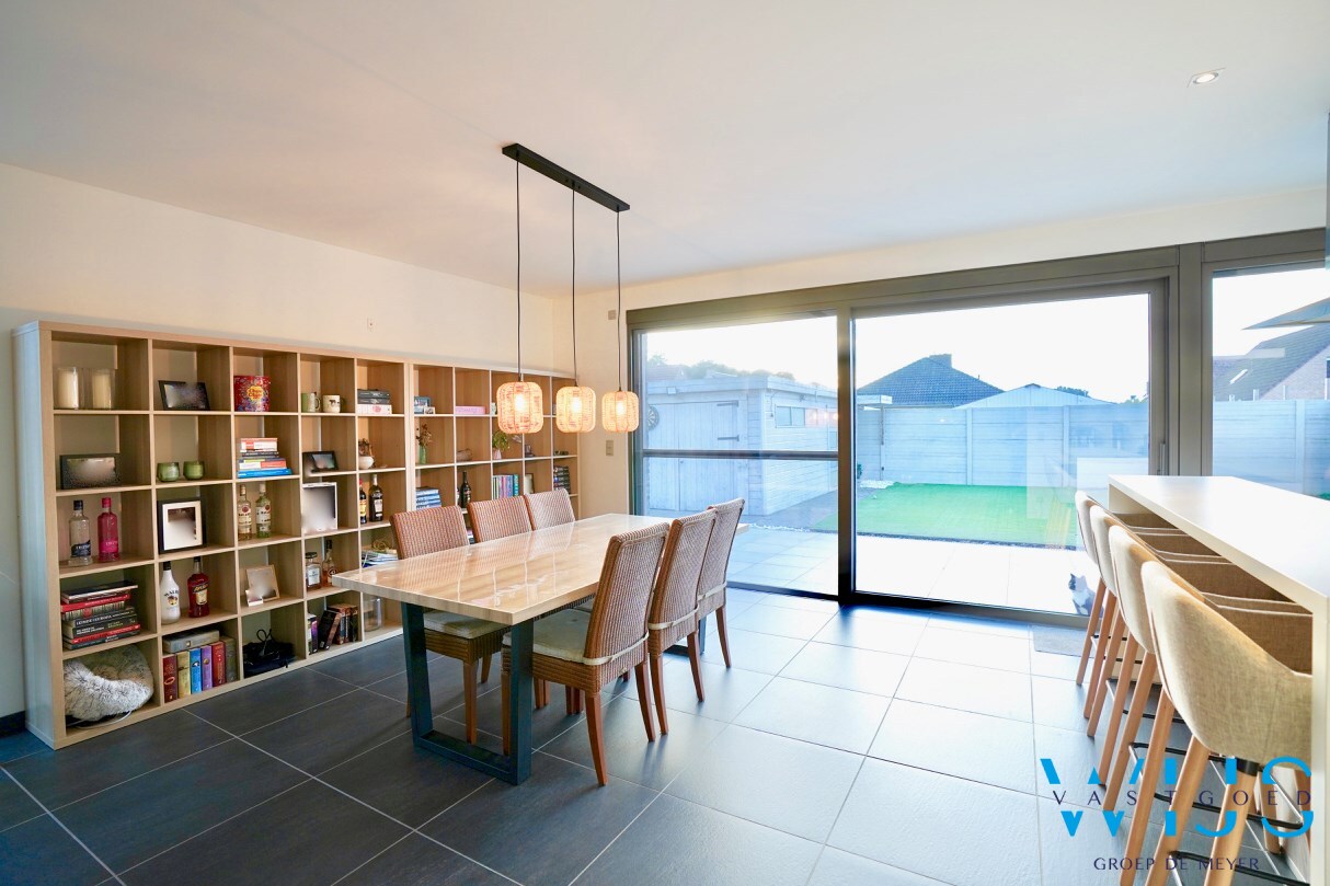 Prachtige en enorm ruime nieuwbouwwoning te Zelzate ! 