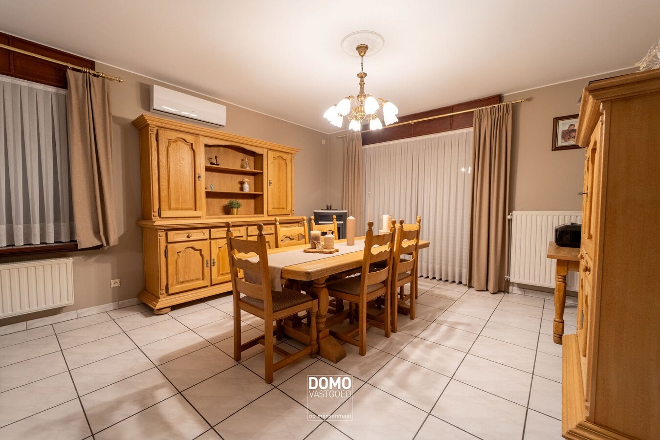 Instapklare en goed onderhouden gezinswoning te koop - EPC: D - Bewoonbare oppervlakte: 208m² 