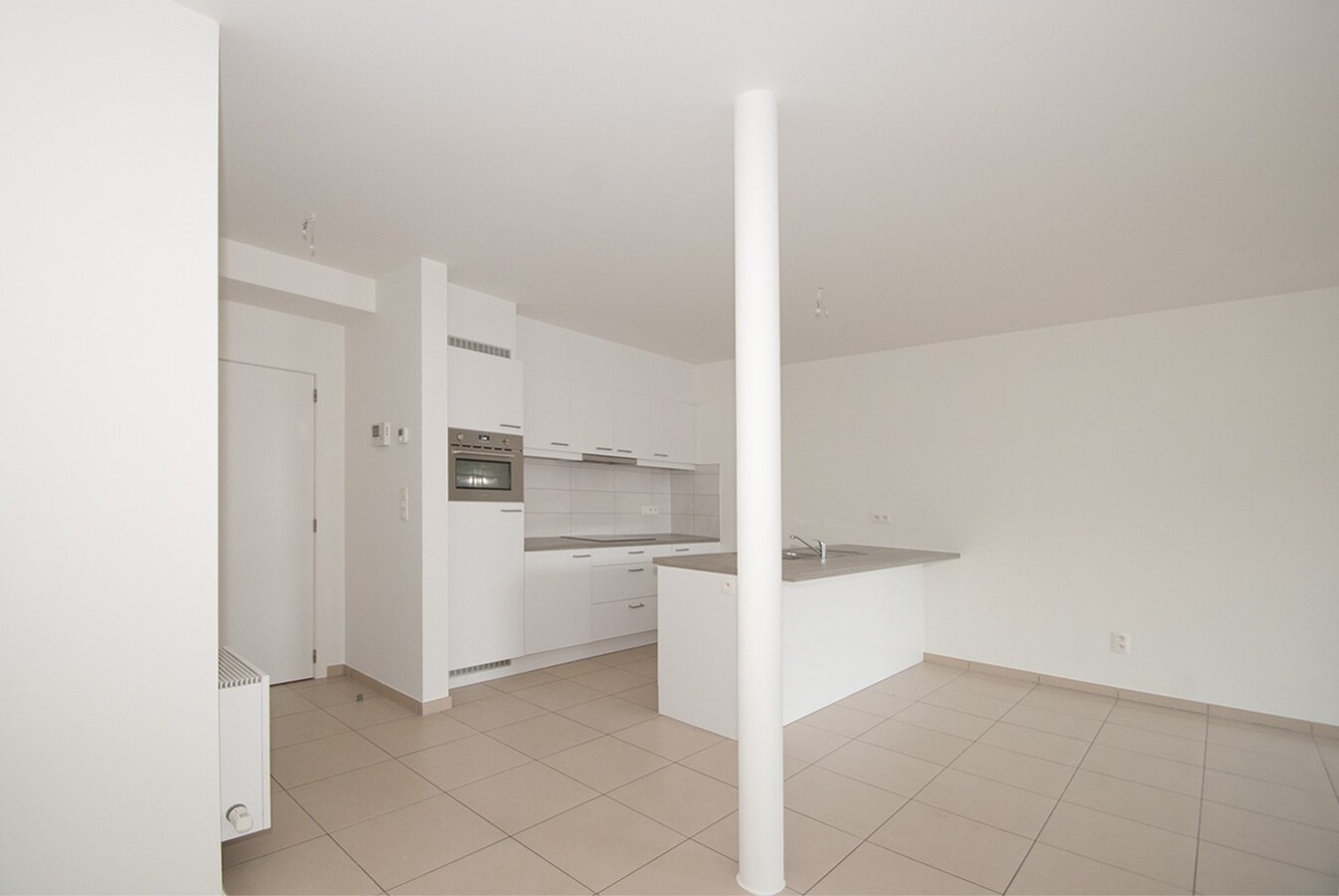 Instapklaar appartement - 2 slpks - lift - 2 terrassen - parking 