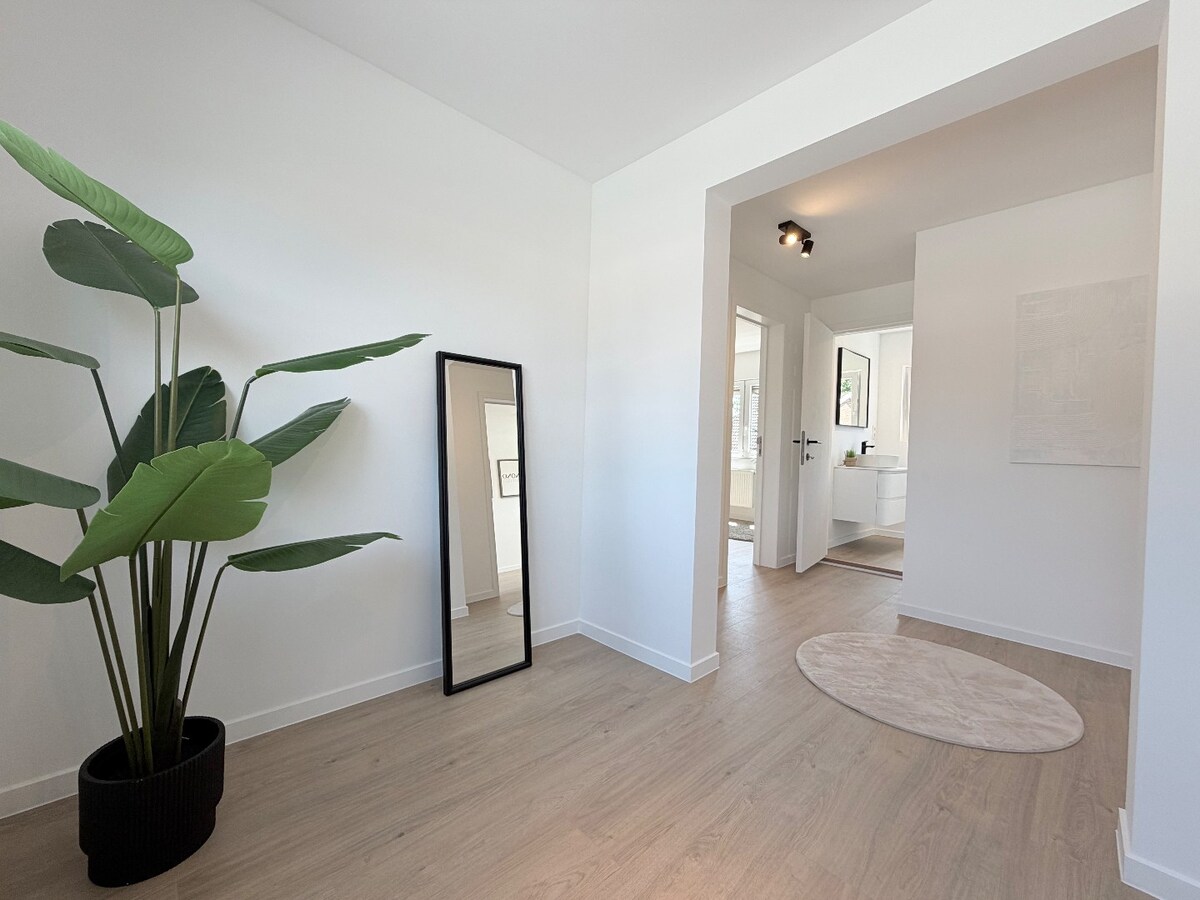 Prachtige gerenoveerde zeer ruime woning in een rustige wijk te  Gullegem ! *** NONO INSPIRED*** 