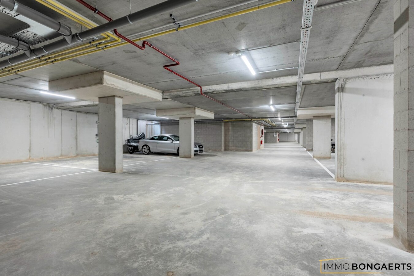 Gelijkvloers nieuwbouwappartement met 3 slaapkamers 