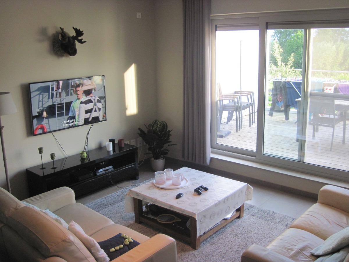 Recent, ruim appartement met een uniek terras !  GEEN VASTE KOSTEN ! 