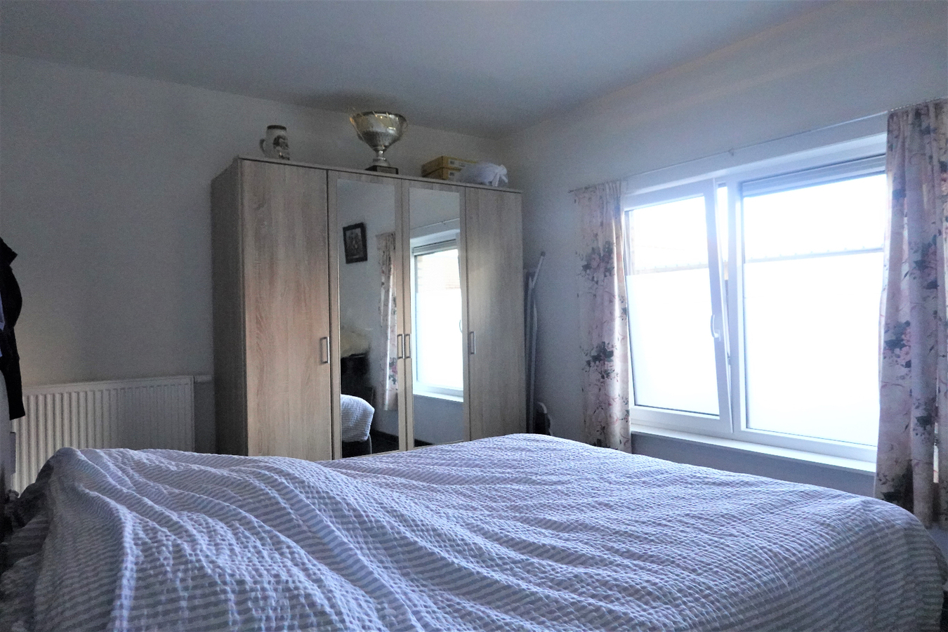 Gelijkvloers appartement met 2 slaapkamers 