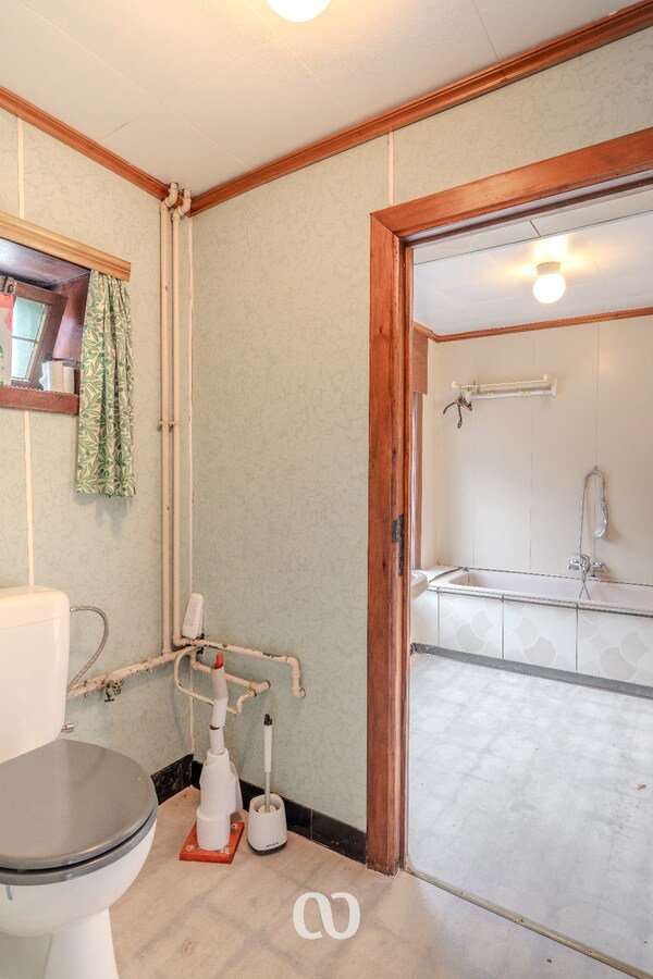 Rustig gelegen open bebouwing op mooi perceel 