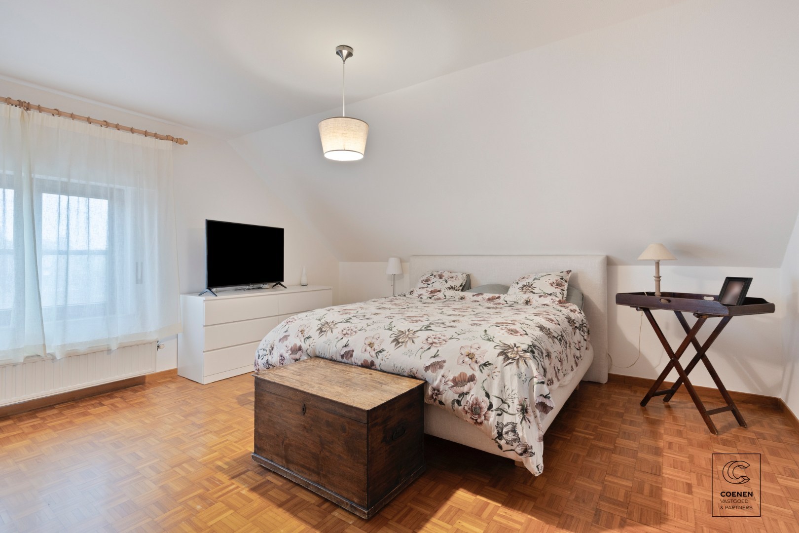 Instapklare gezinswoning met 4 à 5 slaapkamers op een rustige ligging te Oostmalle! 