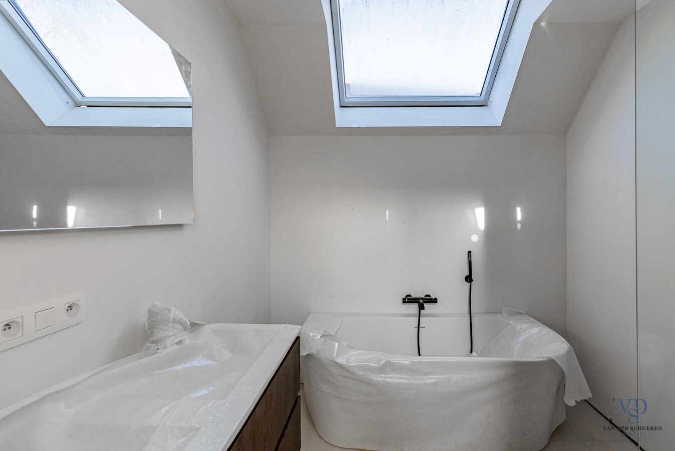 Landelijke nieuwbouwwoning in hartje Dikkelvenne 