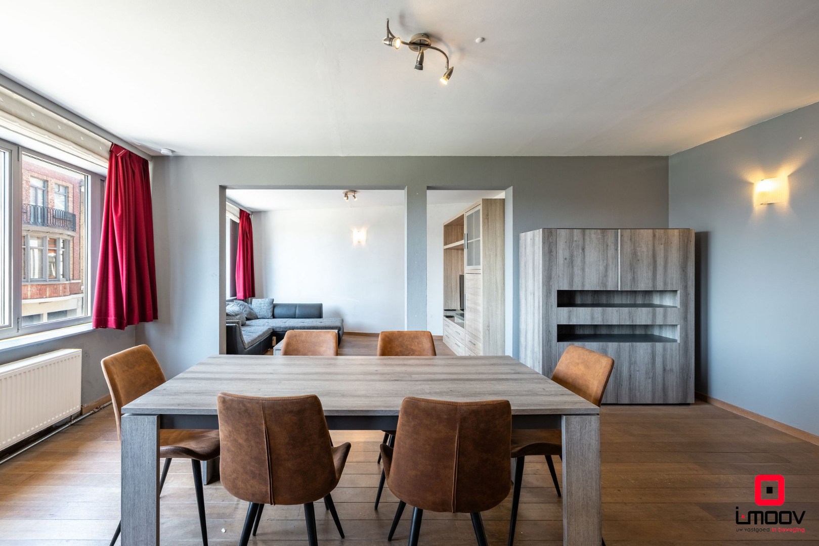 Instapklaar appartement met 2 slaapkamers, 2 badkamers en terras in hartje Gent 