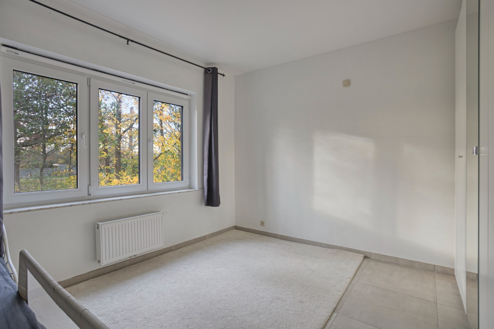 Instapklaar appartement met 2-3 slpk. en ruime tuin in Geel 