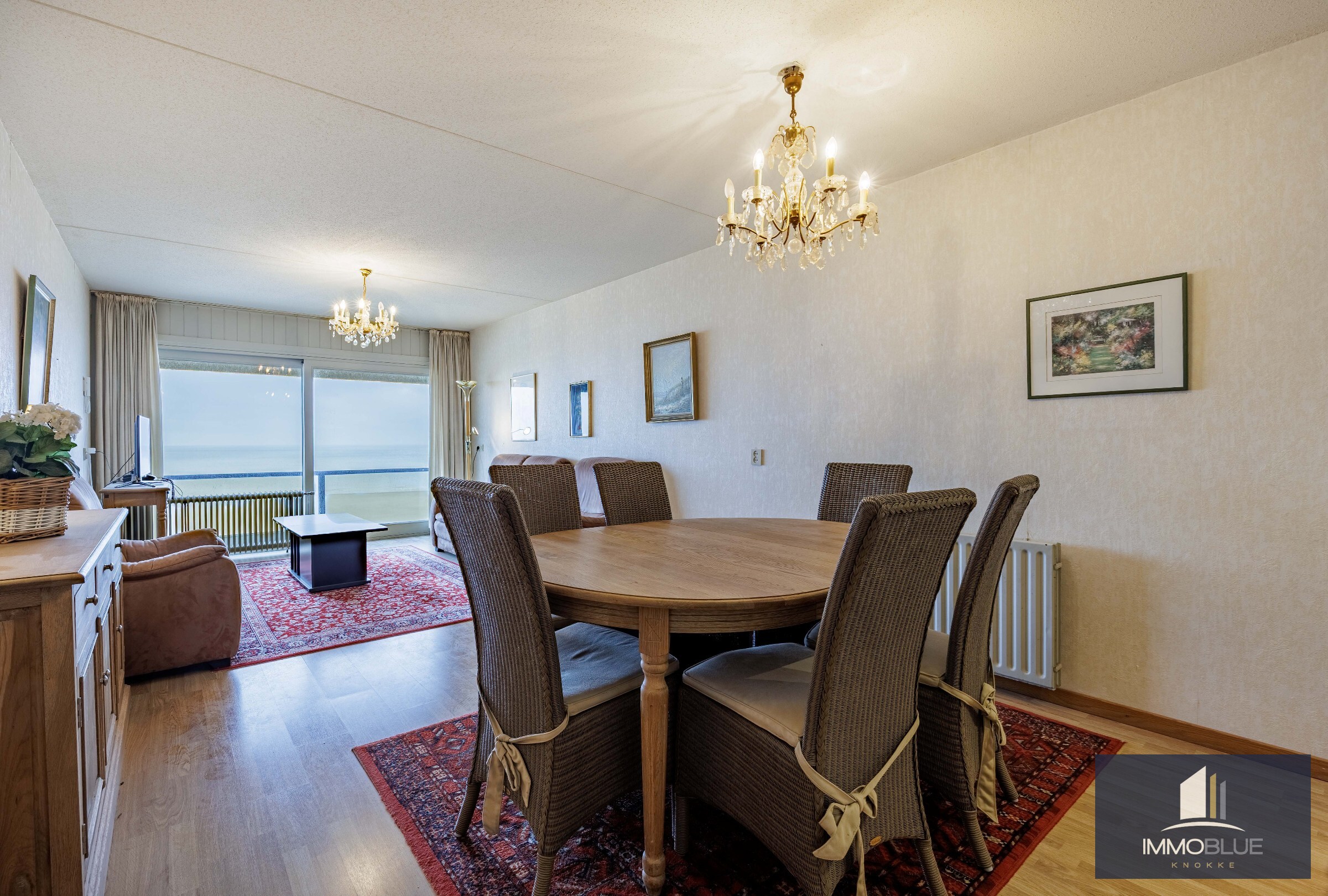 Appartement met frontaal zeezicht. 