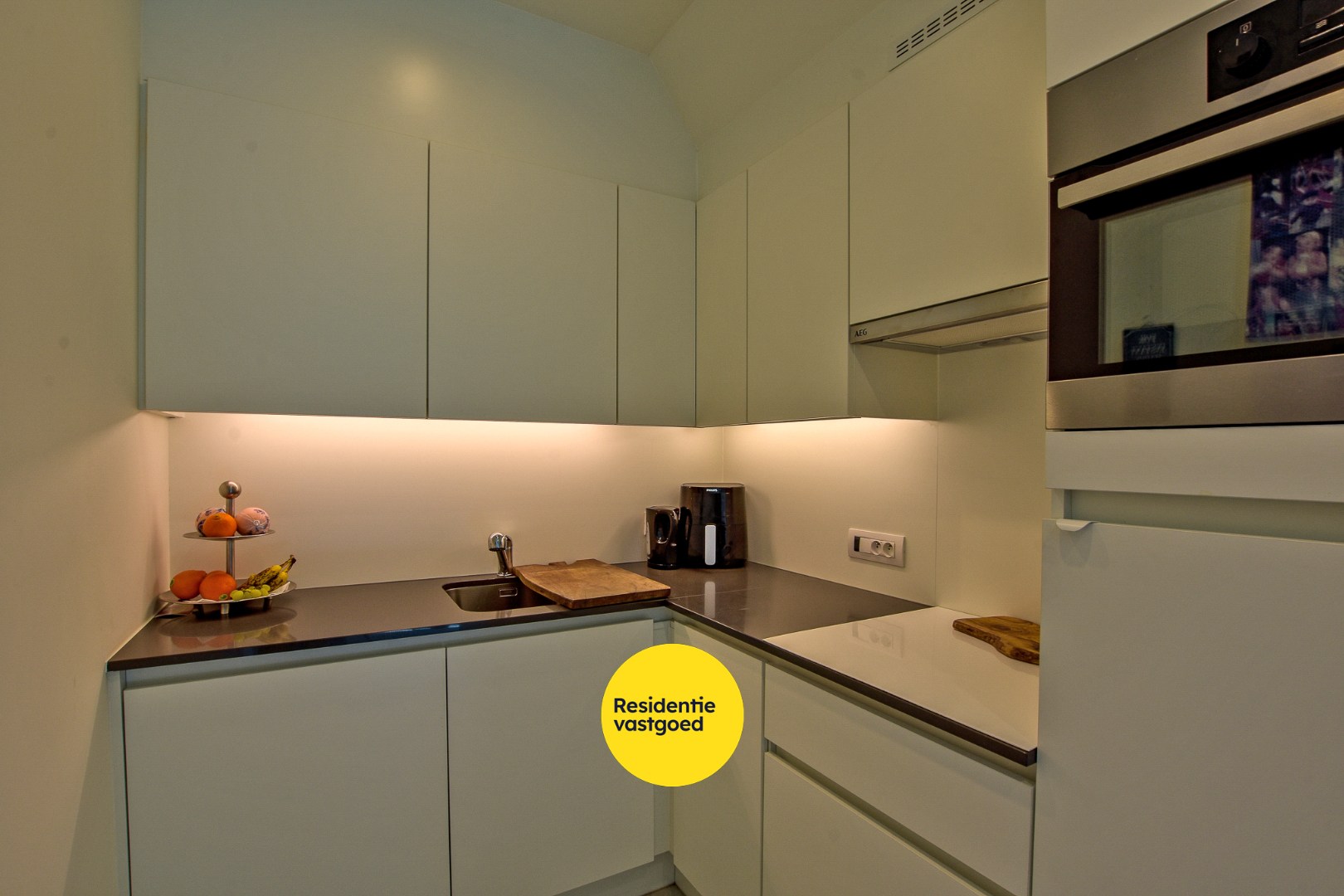 Luxueuze assistentieflat (89m² + 5m² terras) met 2 slaapkamers te Nieuwpoort. 