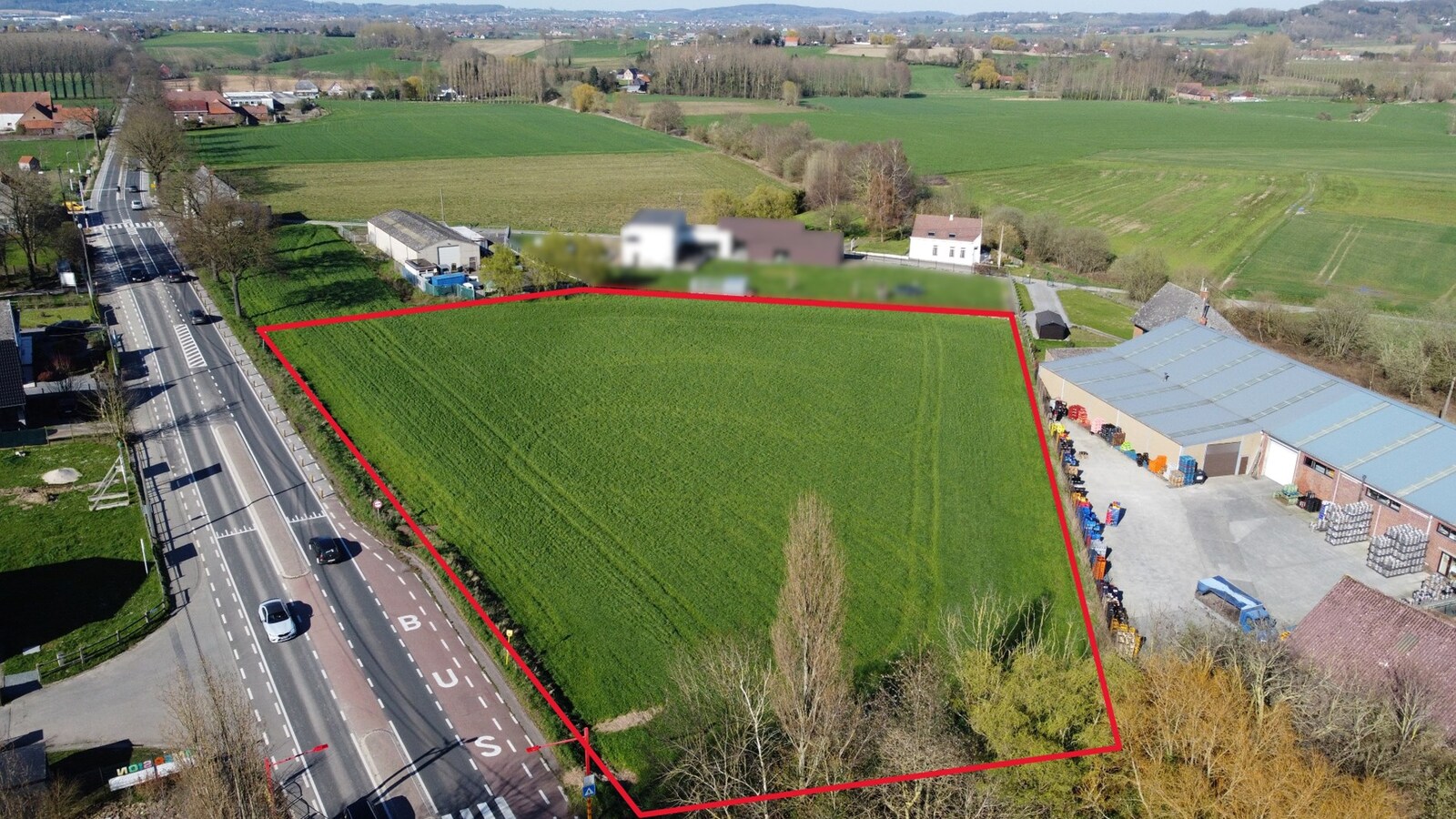 Terrein voor 20 woningen, retail winkel(s) of KMO unit(s) 