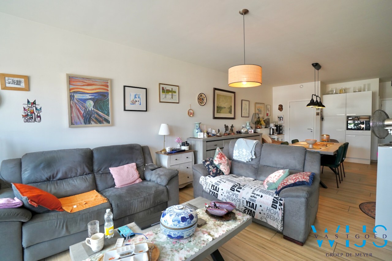 Instapklaar appartement met parkeerplaats te ERTVELDE ! 