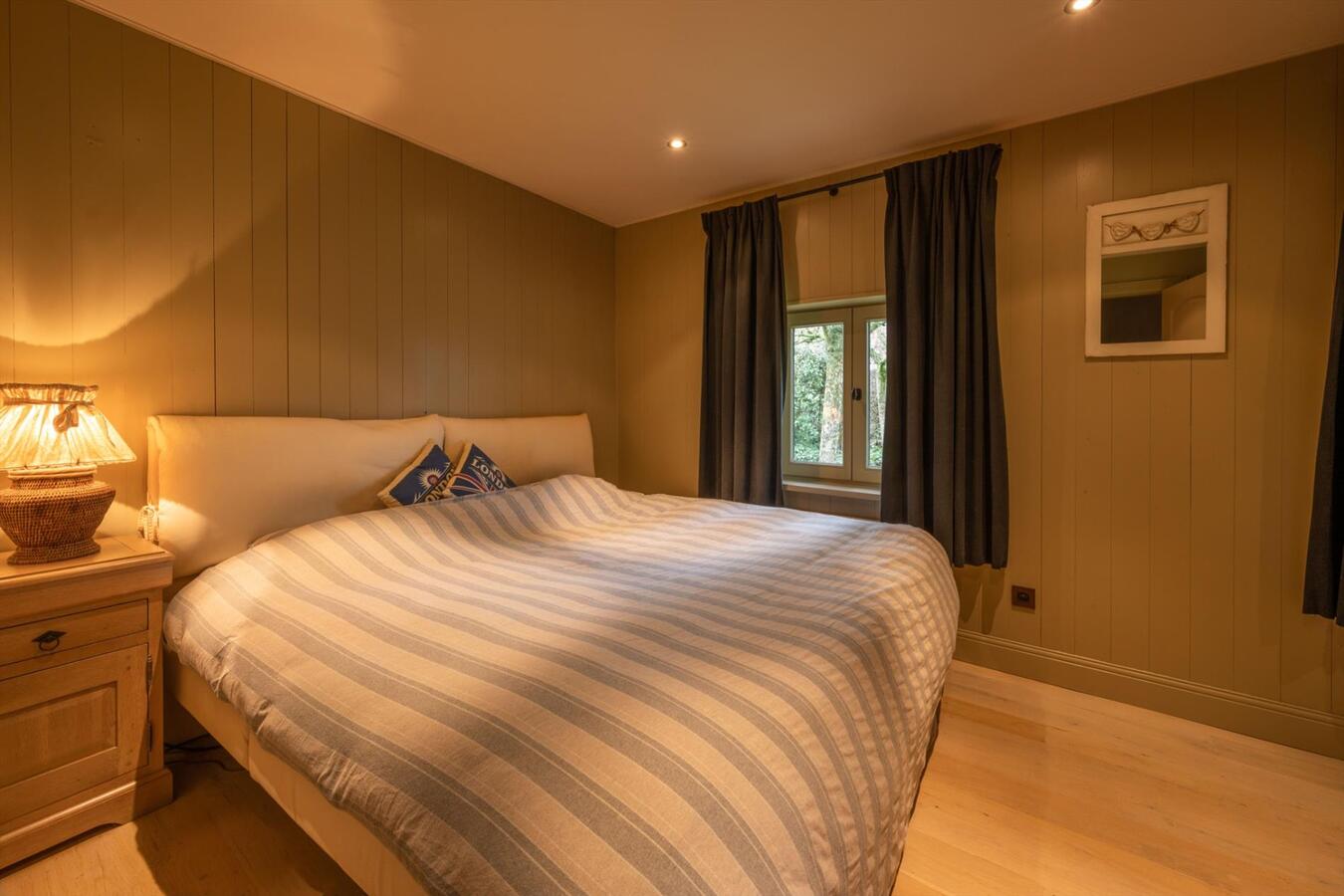 Idyllisch landhuis gelegen op 8330 m² te Ruiselede 