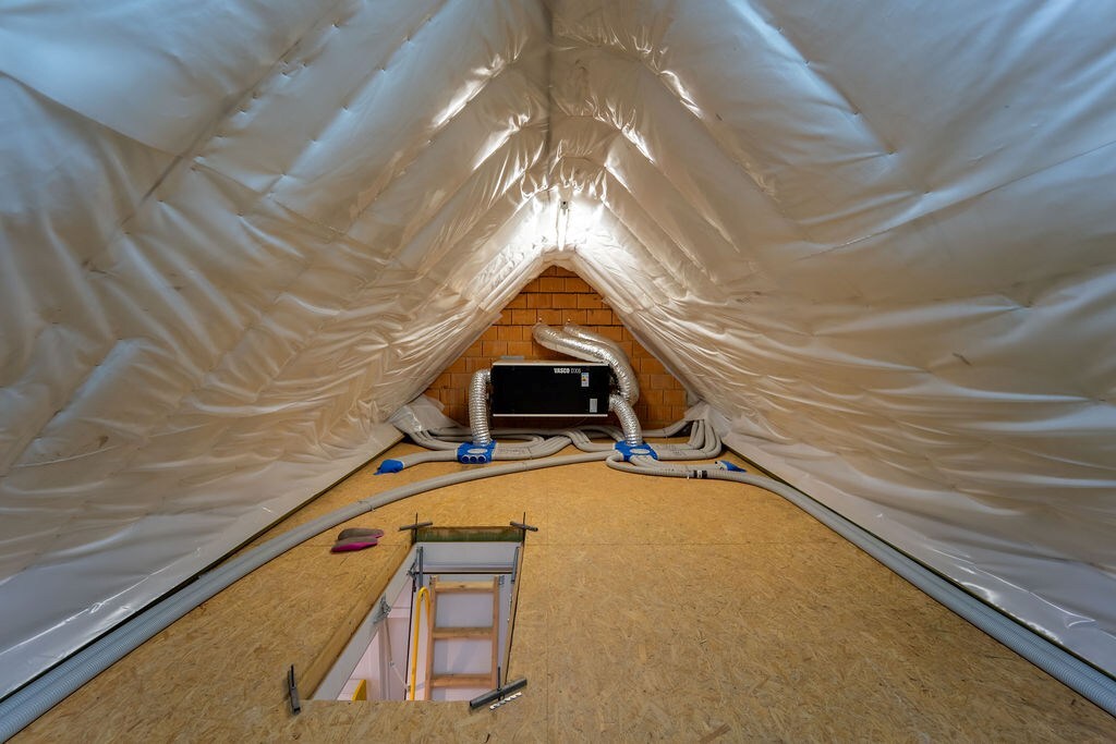 RUIM HANDELSHUIS MET WOONST TE SPALBEEK (HASSELT) 