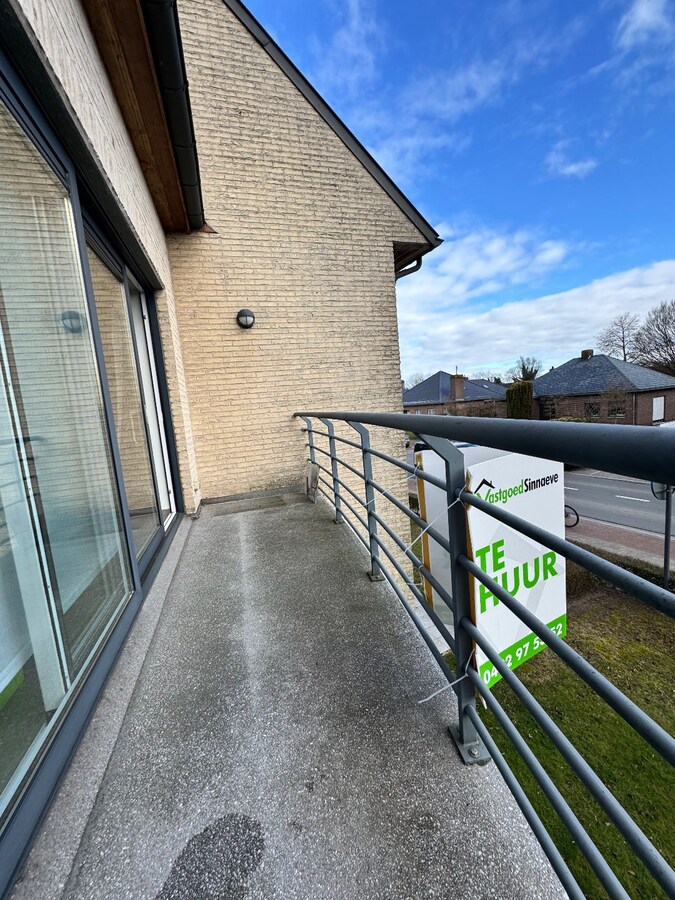 Instapklaar appartement met autostaanplaats te huur in Koekelare 