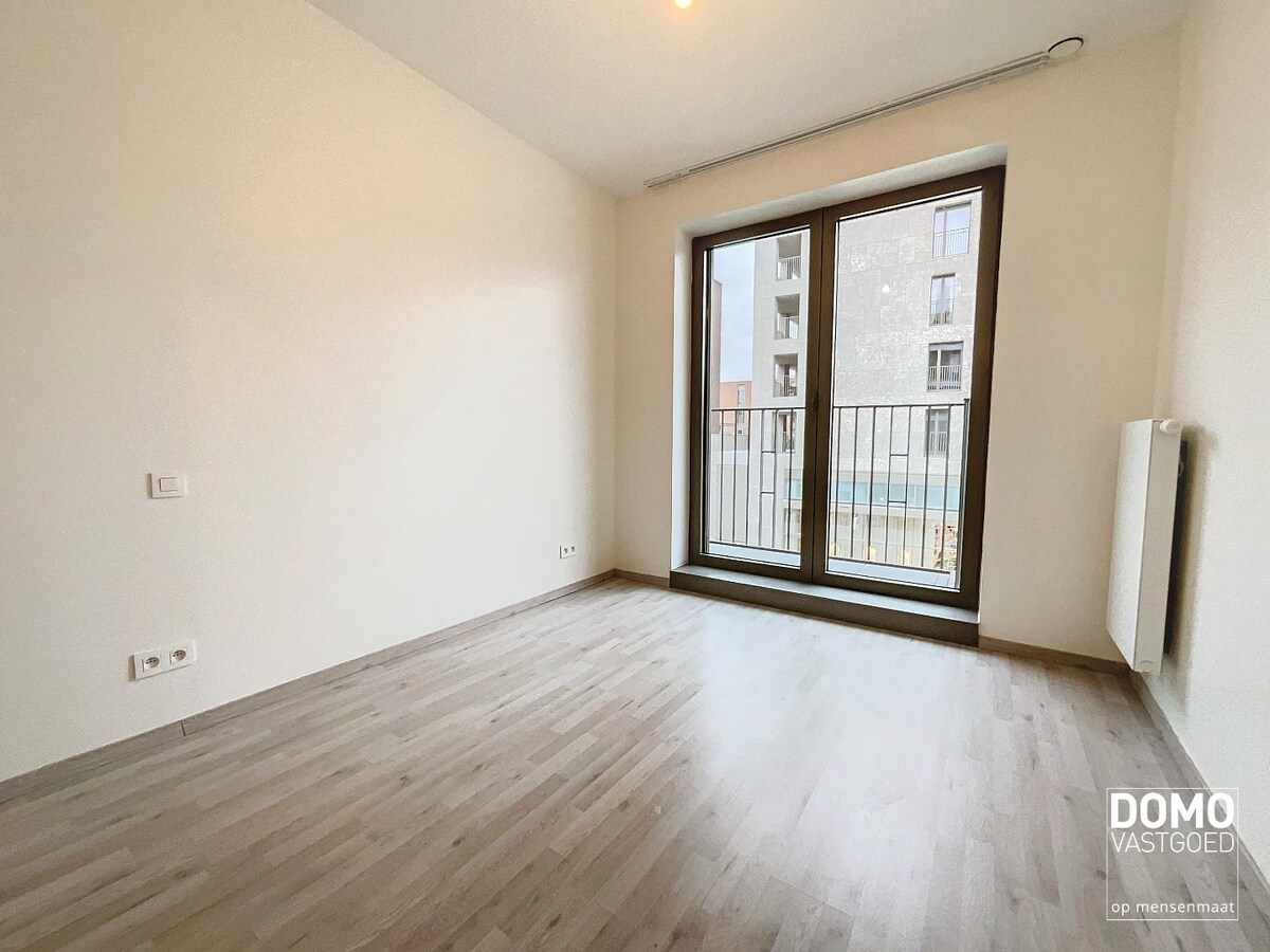 Appartement in het centrum van Hasselt met 2 slaapkamers, 1 ondergrondse parkeerplaats en een mooi terras, 91m² bewoonbare oppervlakte 