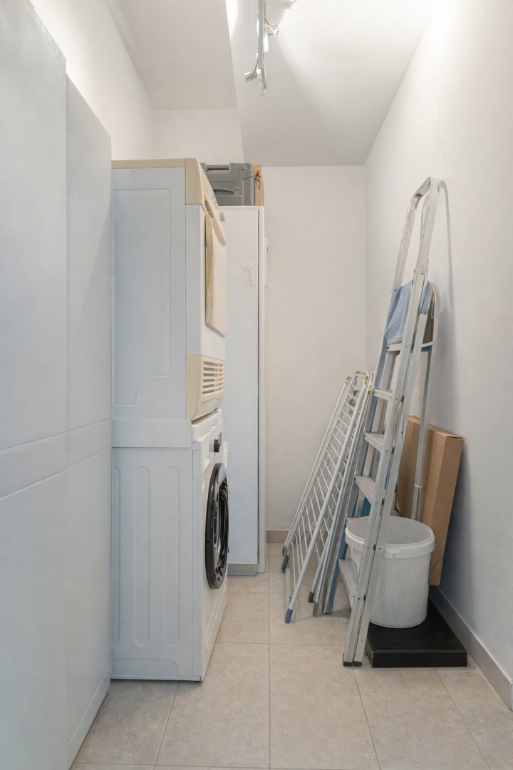 Instapklaar en energiezuinig appartement met 2 slpk. nabij Geel-Centrum 