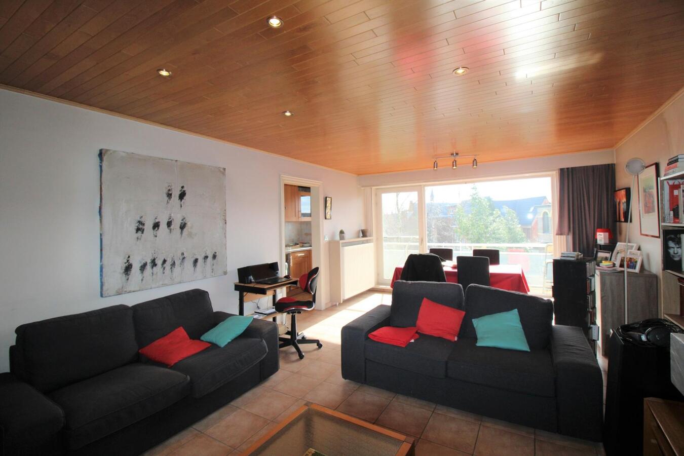 Twee-slaapkamerappartement met terras in rustige residentie centrum Roeselare 