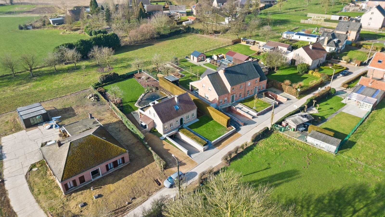 Perfect onderhouden, energiezuinig landhuis met unieke ligging 
