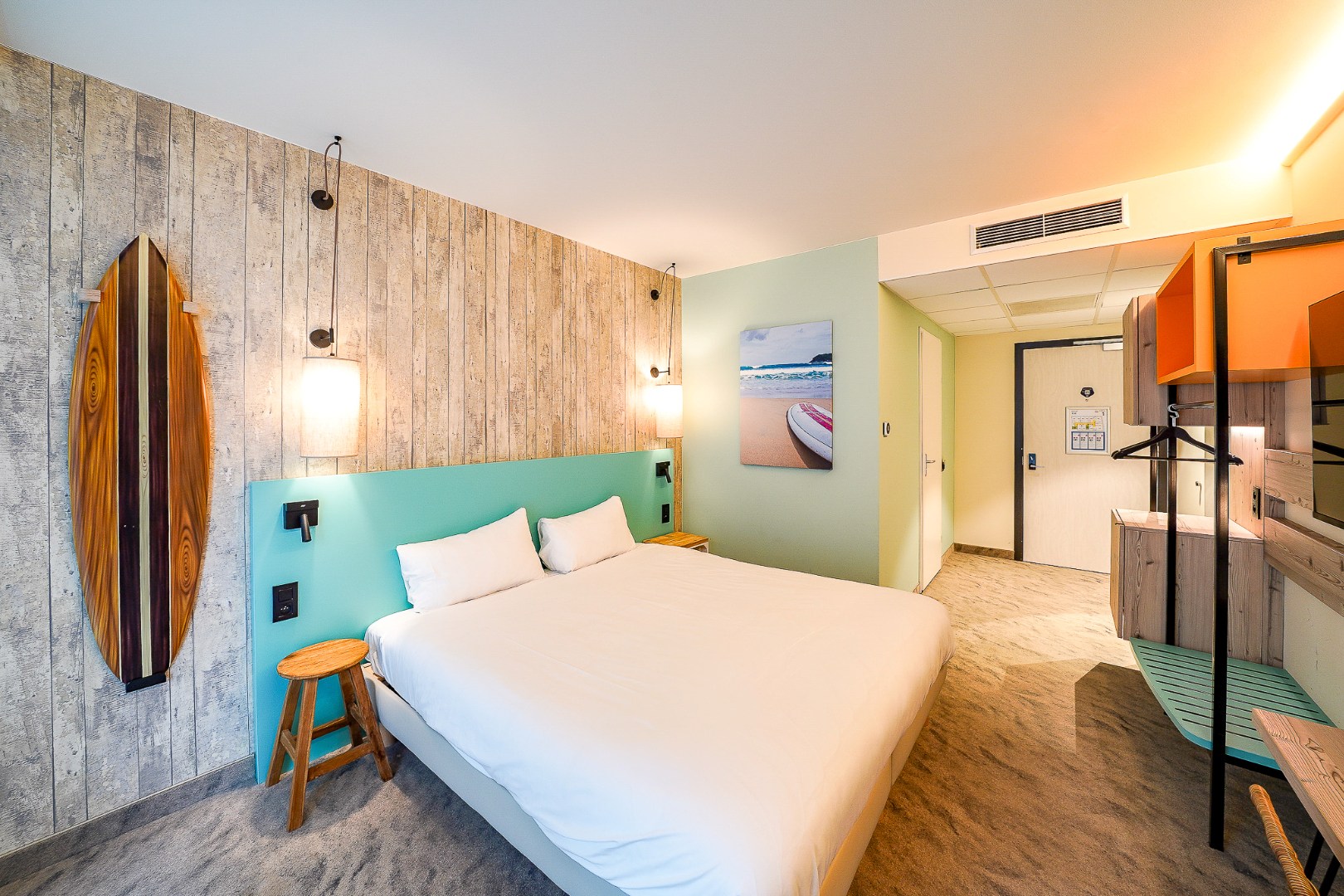 Prachtige hotelkamer te koop Ibis hotel Bredene 