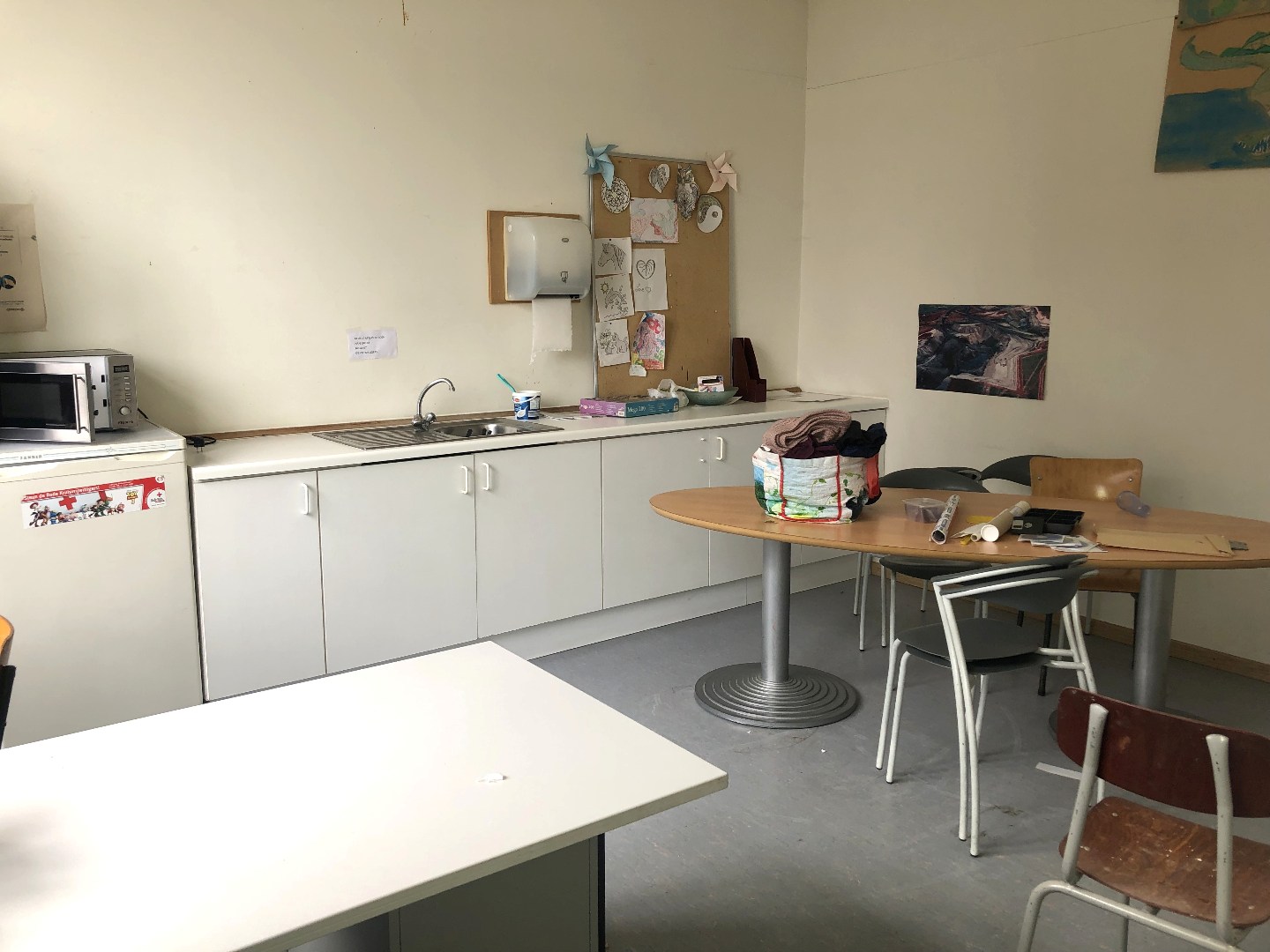 lokaal met kitchenette