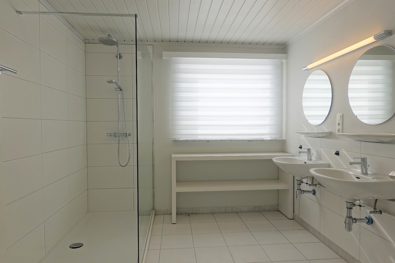 Ruim appartement in het centrum van Eernegem 