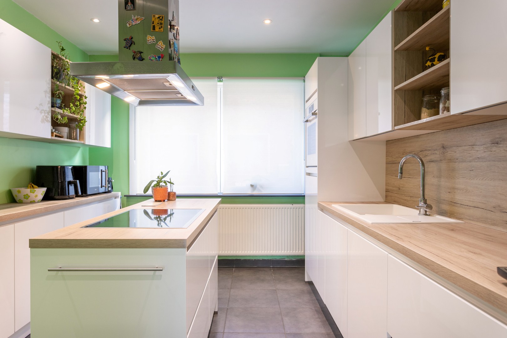 Instapklare woning met 3 slpk. , tuin en terras te Lembeek 