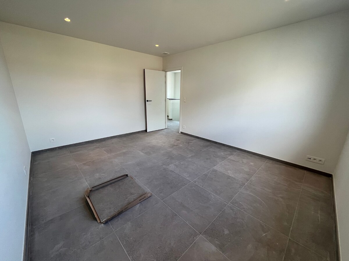 Nieuwbouw bel-etage in hartje Dikkelvenne 