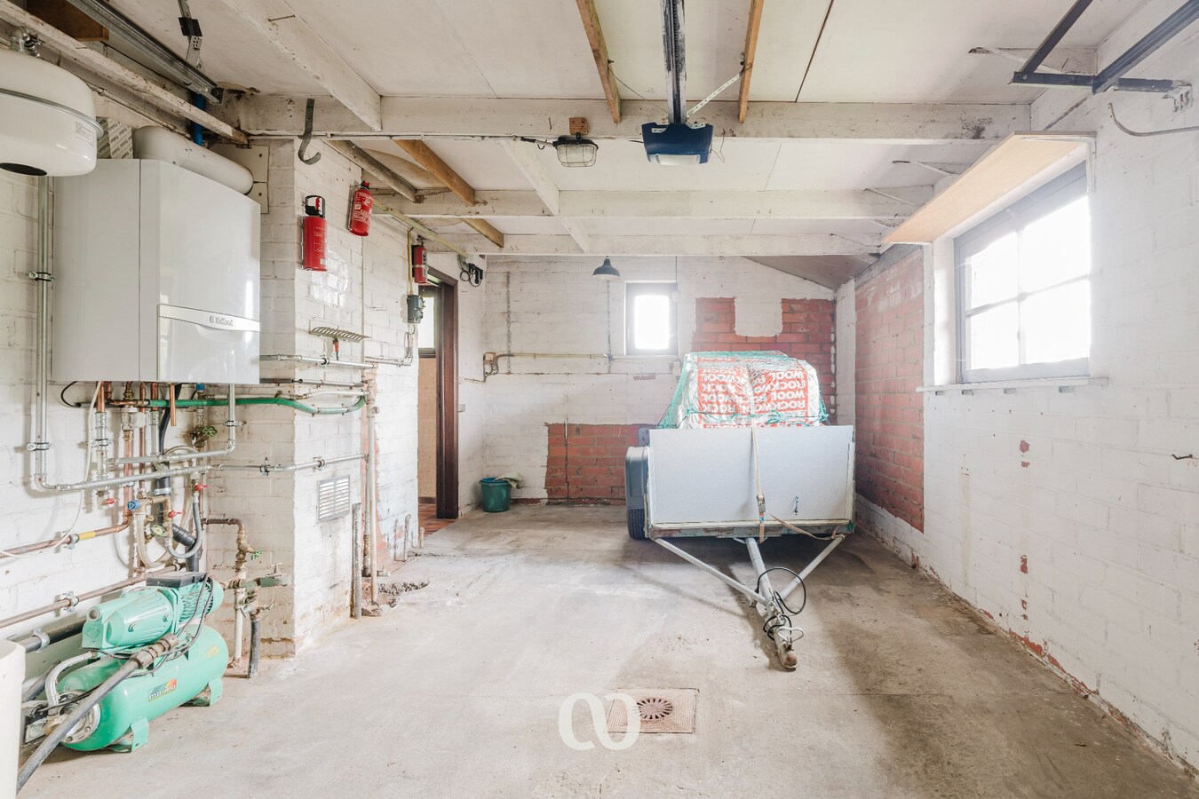 Prachtig gelegen gezinswoning met tuin en uitzicht in het centrum van Etikhove 