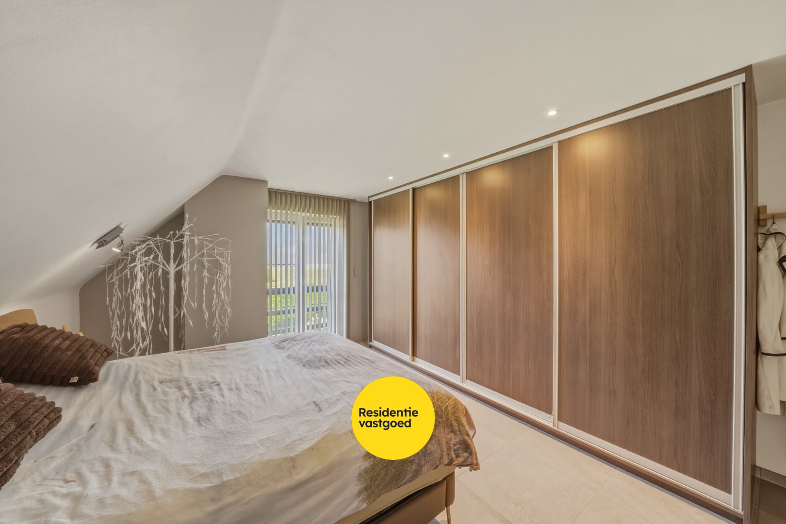 Ruime alleenstaande woning nabij zee en strand! 