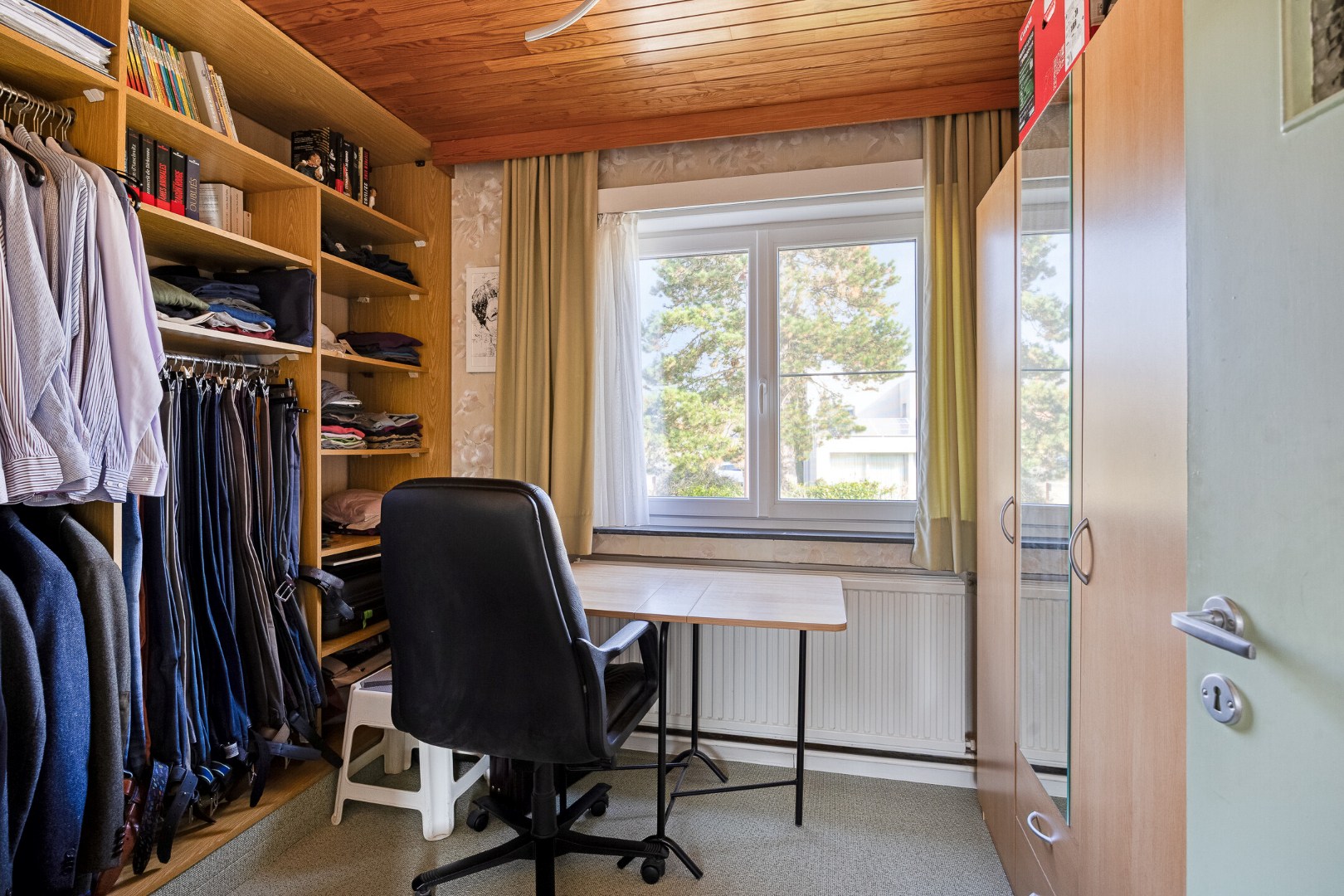 Gerenoveerde halfopen woning met 3 slaapkamers, garage en tuin – 1652 ALSEMBERG 