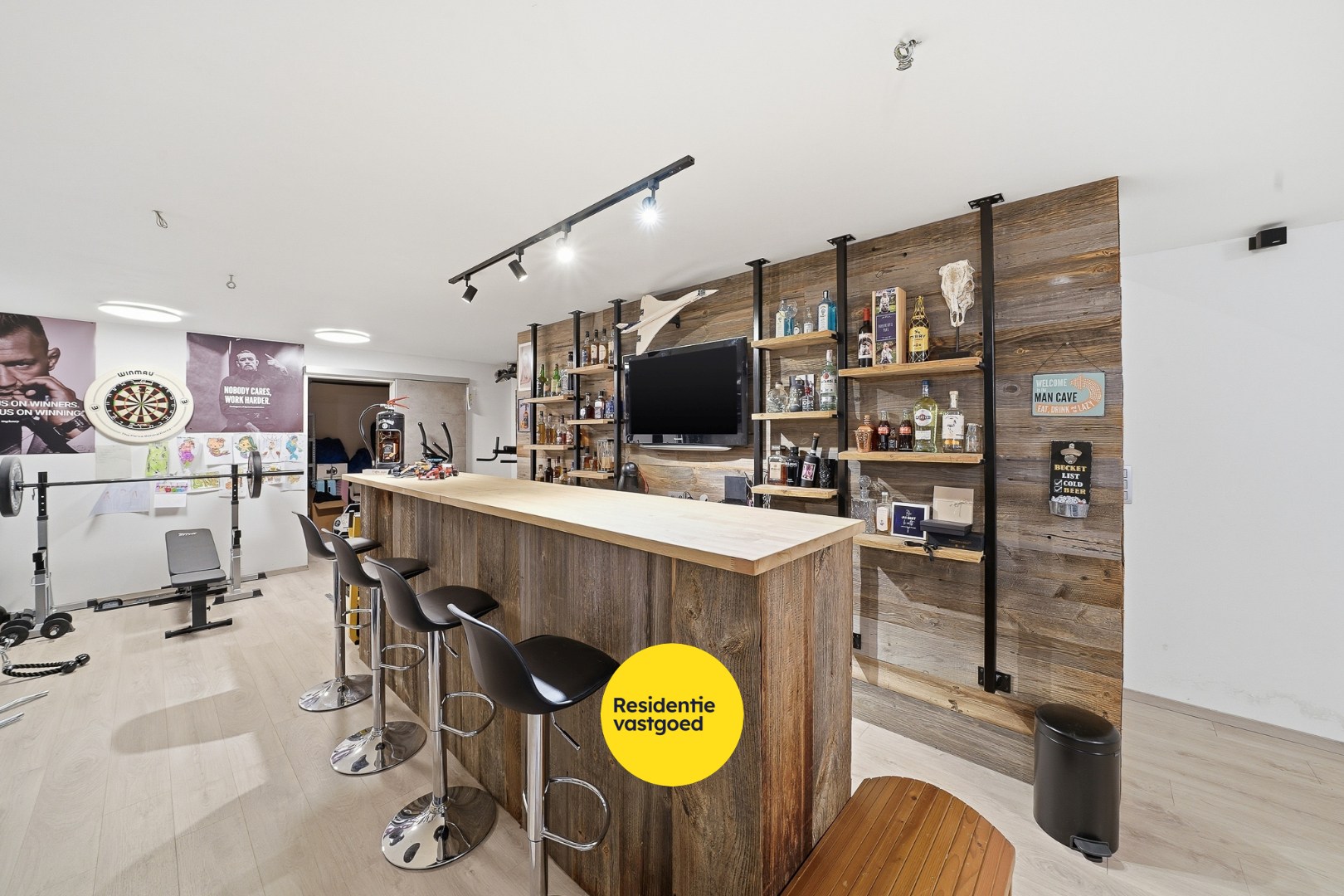 Ruime lichtrijke nieuwbouwvilla in centrum Oudenburg 