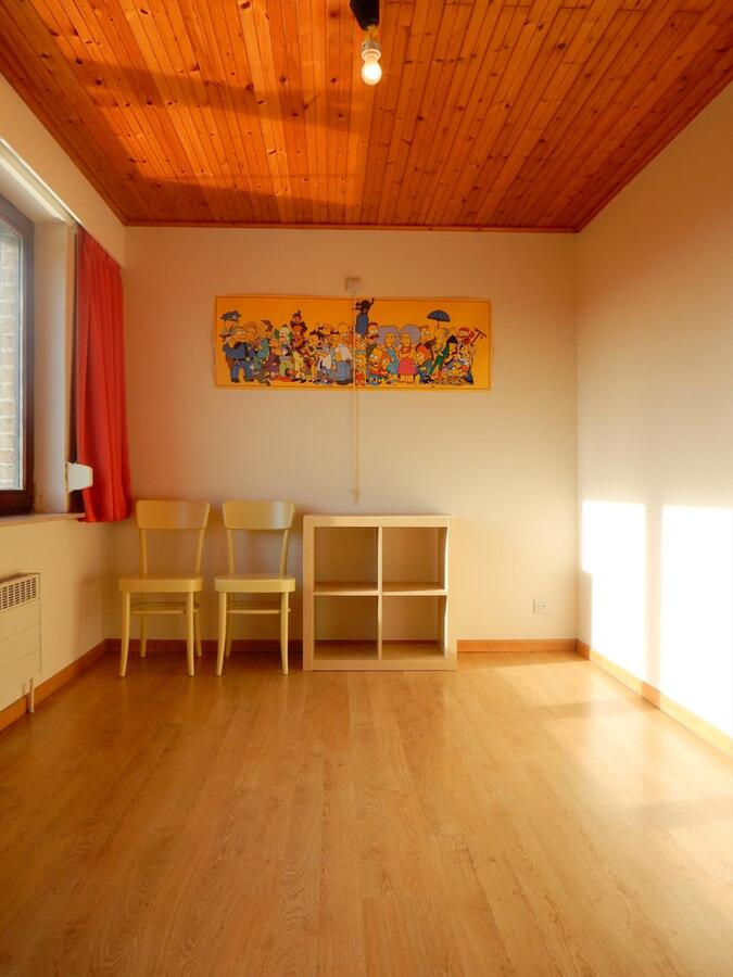 Instapklare woning met 4 slaapkamers in een kindvriendelijke buurt 