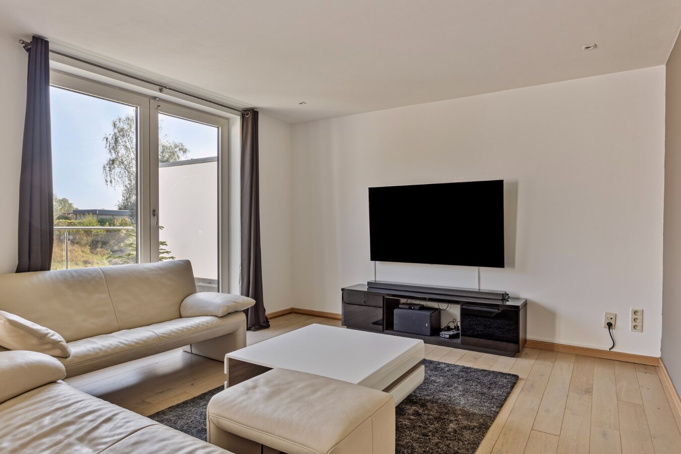 Ruim Triplex Appartement in Bierbeek (Korbeek-Lo) 