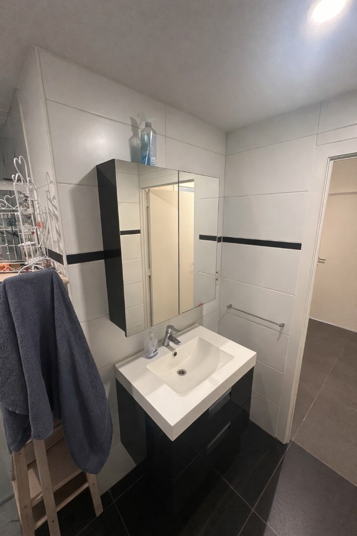 Dakappartement (120 m²!) met 2 slaapkamers, centrum Torhout 