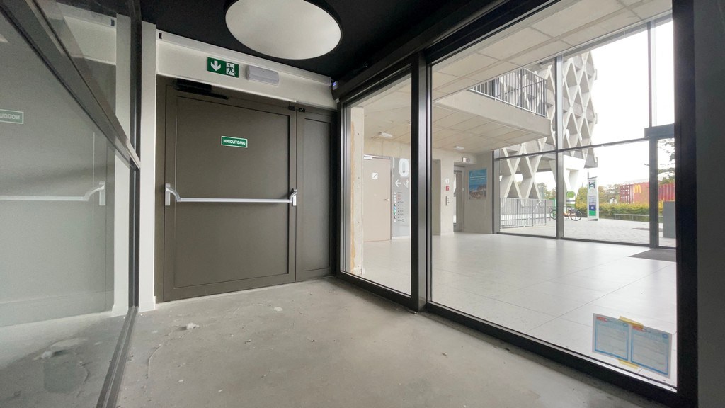 Handelspand te huur aan het Keerdok in Mechelen