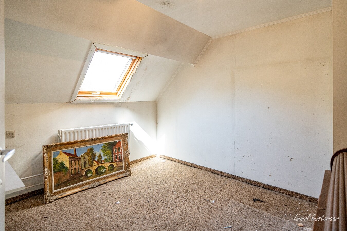 Uniek gelegen te renoveren woning met stalgebouw op ca. 10ha te Herk-de-Stad 