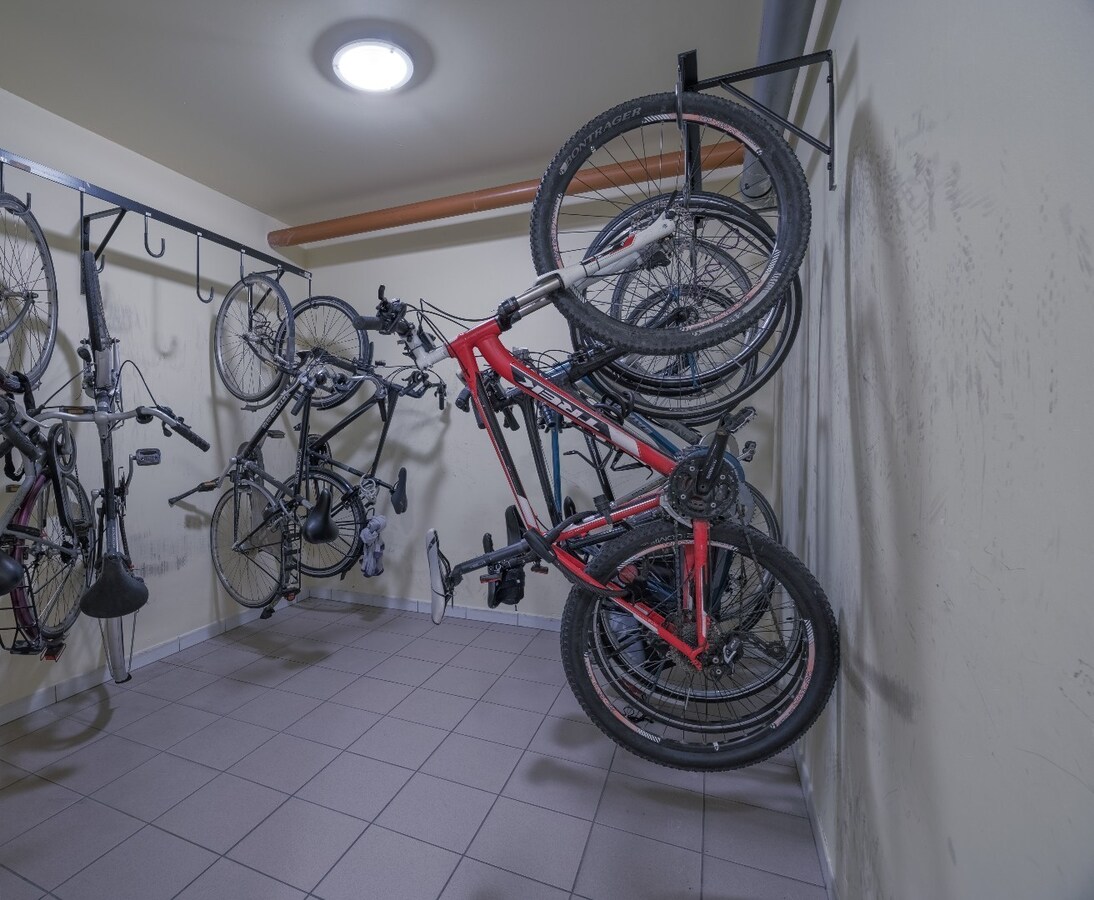 Uitzonderlijk hoekappartement met zijdelings zeezicht 