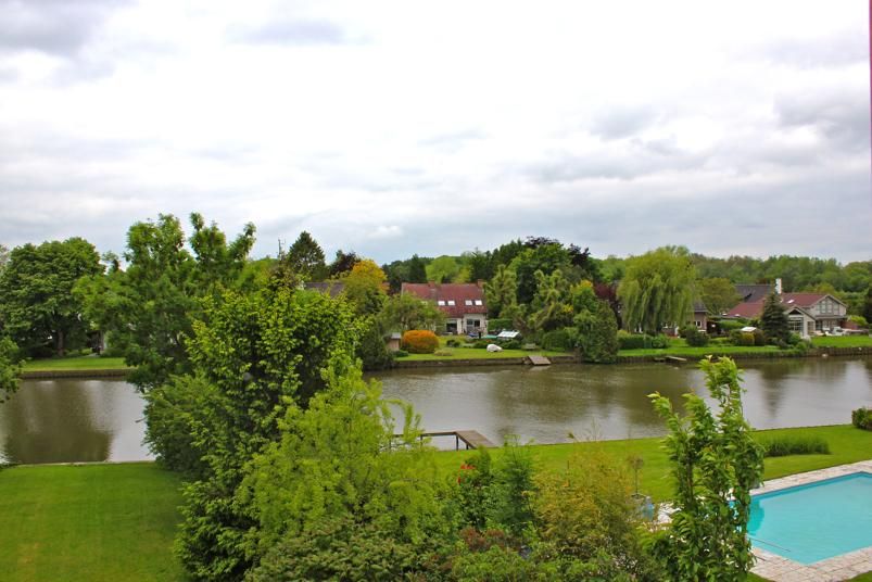 Villa + guesthouse aan de Leie 