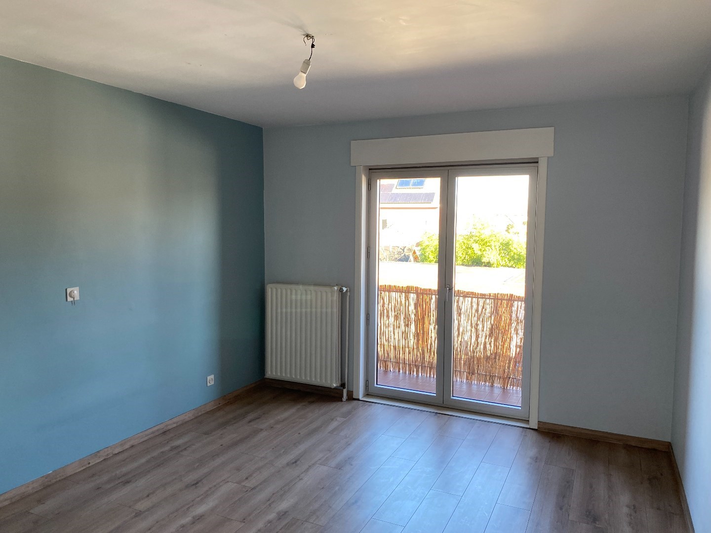 Ruim appartement met 2 slpk en garage 