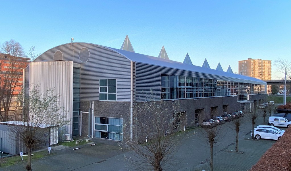 Gerenoveerde kantoren te huur in Crepain gebouw te Gent