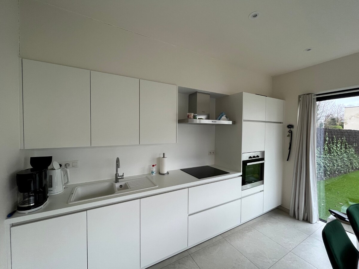 Energiezuinig, gelijkvloers 2-slpk-appartement 