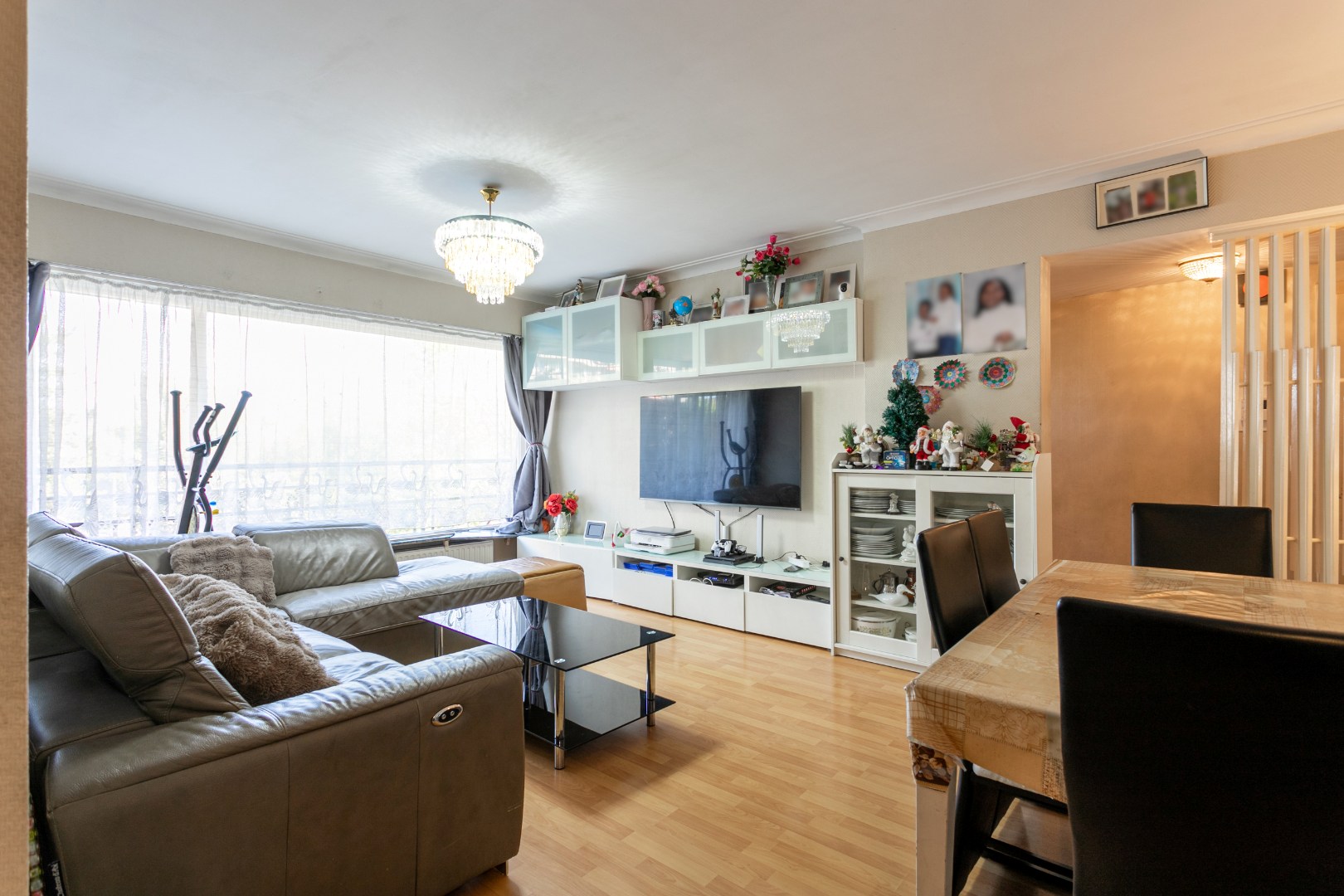 Appartement met 2 slaapkamers, terras en kelder te Anderlecht 