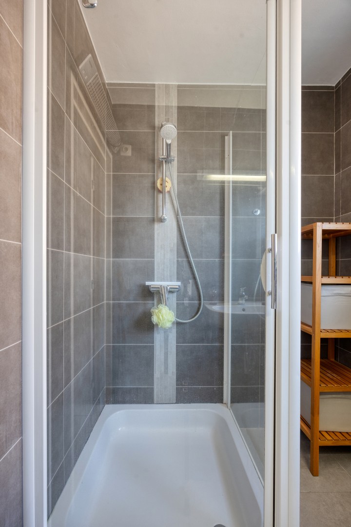 Rustig gelegen appartement met 2 slaapkamers, terras en kelder vlakbij Leuven - EPC 240kWh/m² - bewoonbare oppervlakte 70 m² 