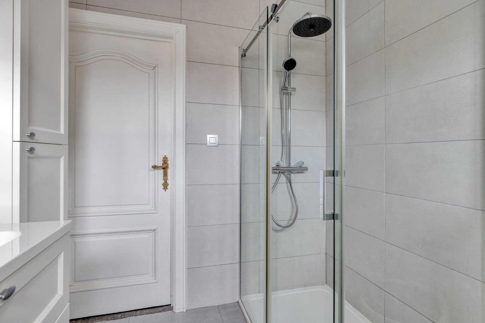 Instapklare woning met 3 slpk. in het centrum van Geel 