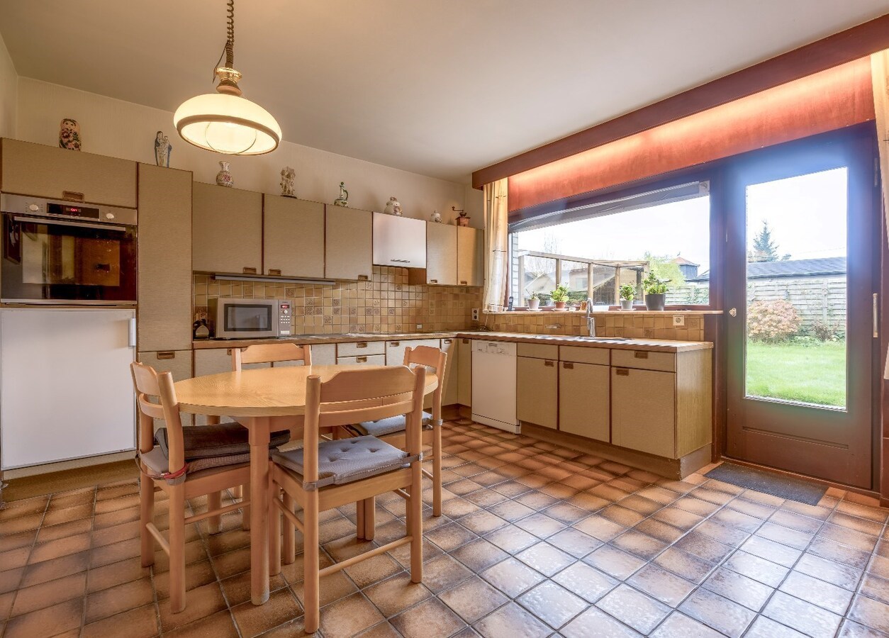 Villa met potentieel in een rustige residentiële wijk 